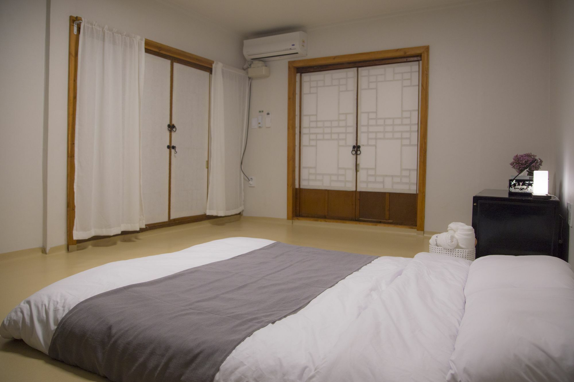 Stay 256 Hanok Guest House Seul Esterno foto